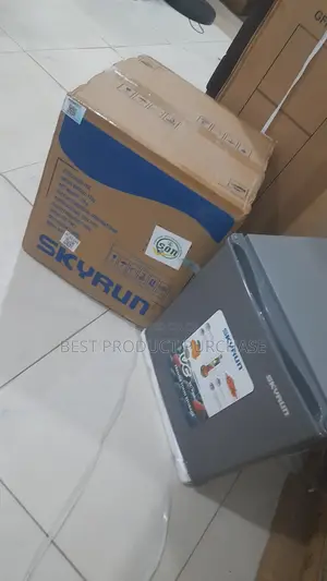 Skyrun BCD-50HW 50 Litre Compact Table Fridge