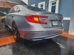 Honda Accord 2019 Silver