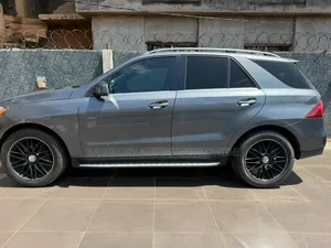 Mercedes-Benz GLE-Class 2018