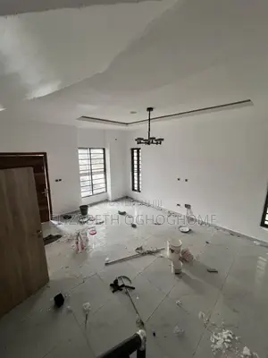 4bdrm Duplex in Ikota for rent