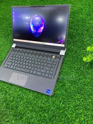 Laptop Dell Allenware M15 R5 32GB Intel Core i9 SSD 1T