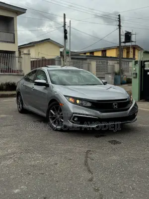 Honda Civic EX-L Sedan 2019 Silver