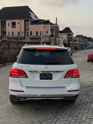 Mercedes-Benz GLE-Class GLE 350 2017 White