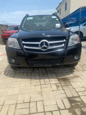 Mercedes-Benz GLK-Class 2010 Black