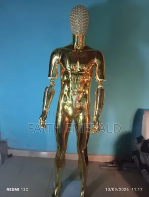“Mannequin