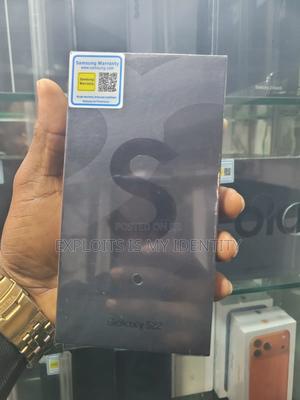New Samsung Galaxy S22 5G 128 GB Black