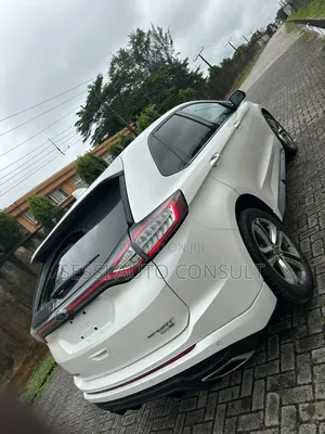 Ford Edge Sport 4dr AWD 2017 White