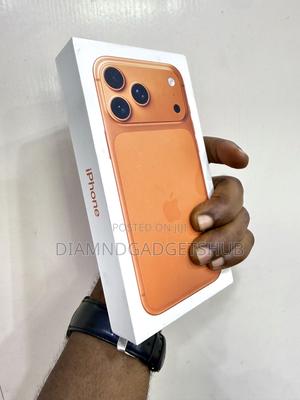 New Apple iPhone 17 Pro Max 256 GB Orange