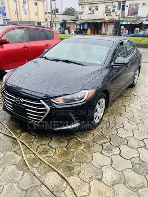 Hyundai Elantra 2017 Black