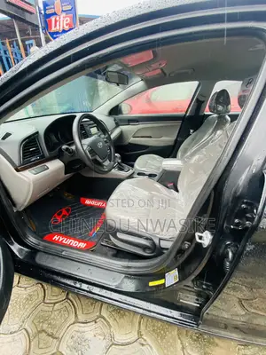 Hyundai Elantra 2017 Black