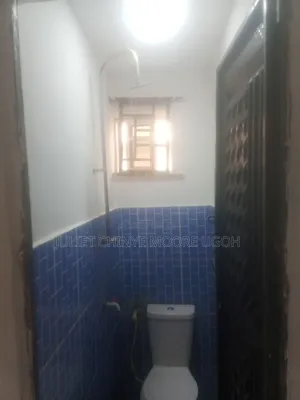 1bdrm Block of Flats in David Moore Villa, Apo Resettlement for rent