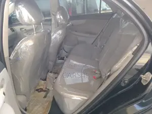 Toyota Corolla 2011 Black