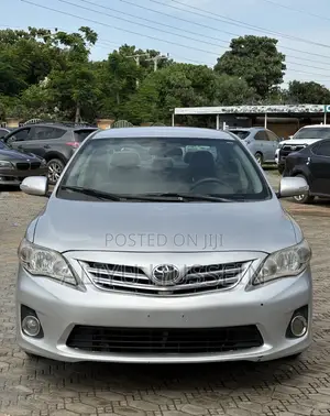 Toyota Corolla 2009 Silver