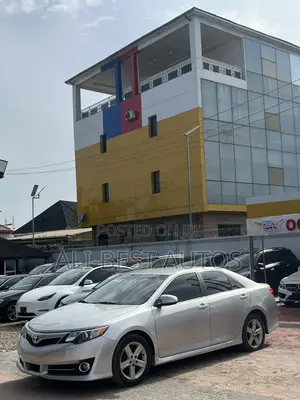 Toyota Camry 2013 Silver