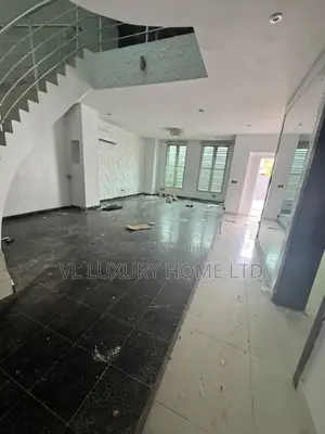 5bdrm Duplex in Richmond Estate, Ikate-Elegushi for rent