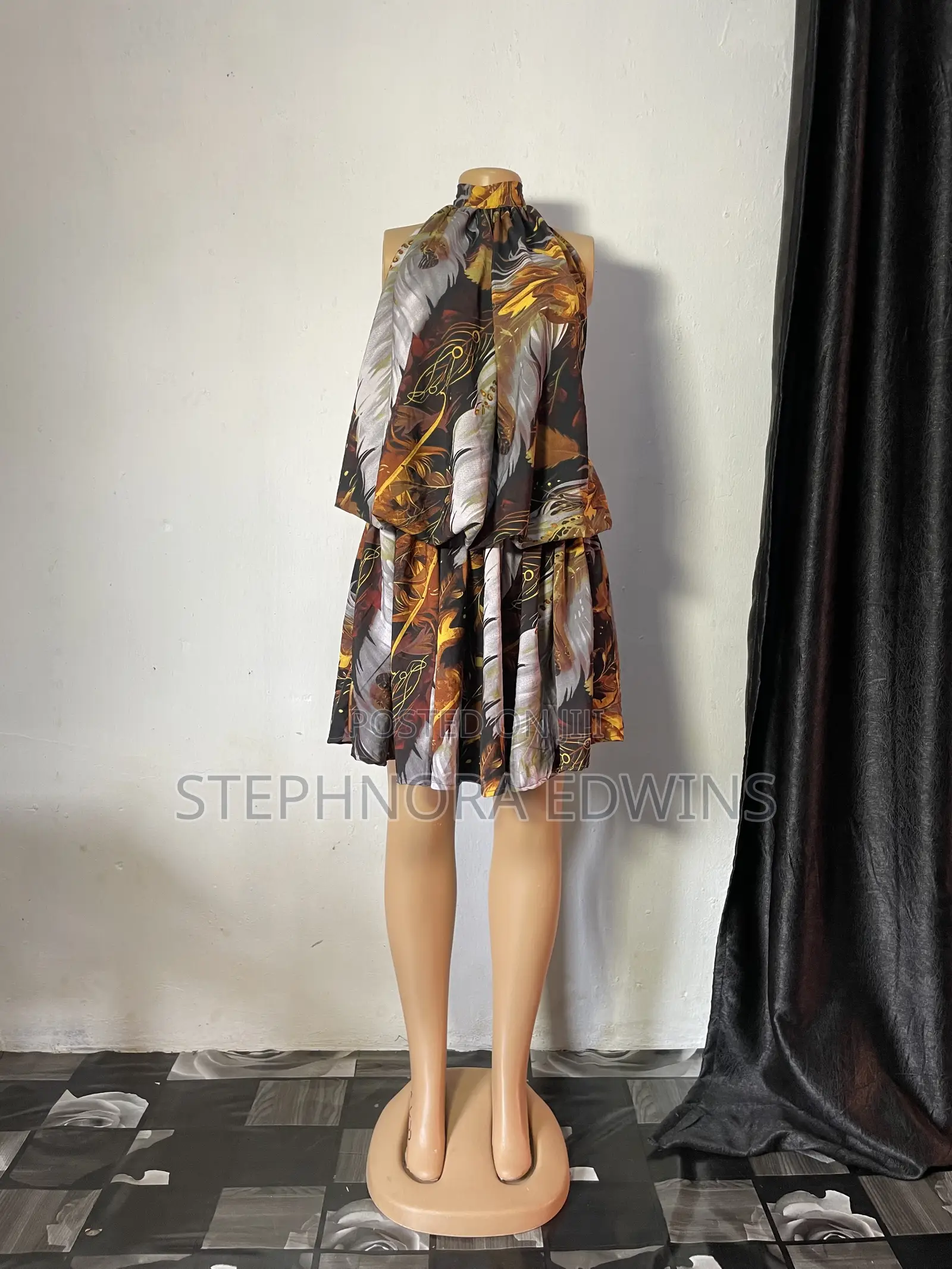 Backless Gown