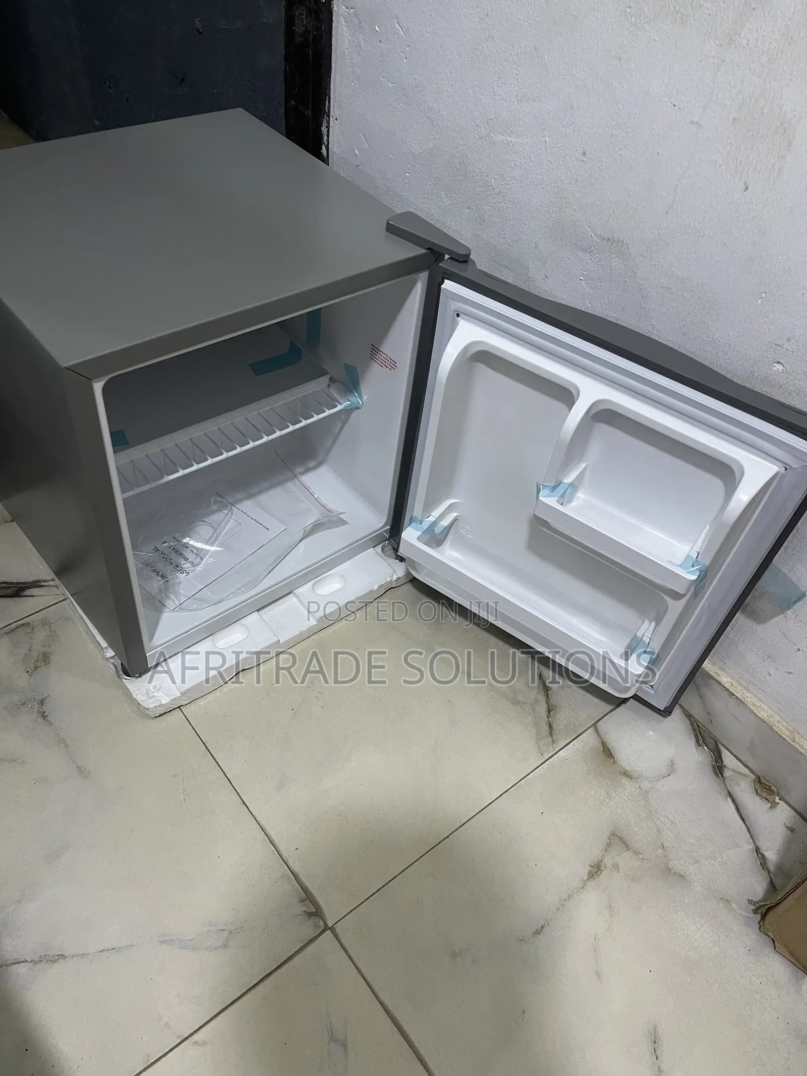 Skyrun 48L Mini Fridge for Bedroom