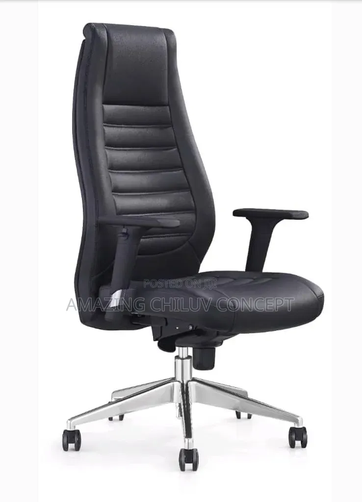 Luxury Executive Office Chair – Premium Leather