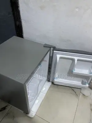 Skyrun BCD-50HW 48L Mini Fridge