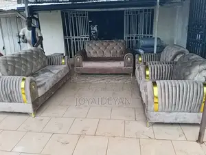 Standard Chair