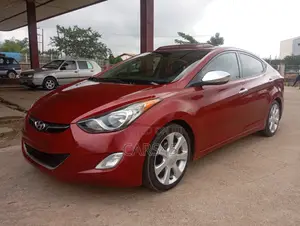Hyundai Elantra 2012 Red