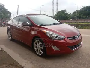 Hyundai Elantra 2012 Red