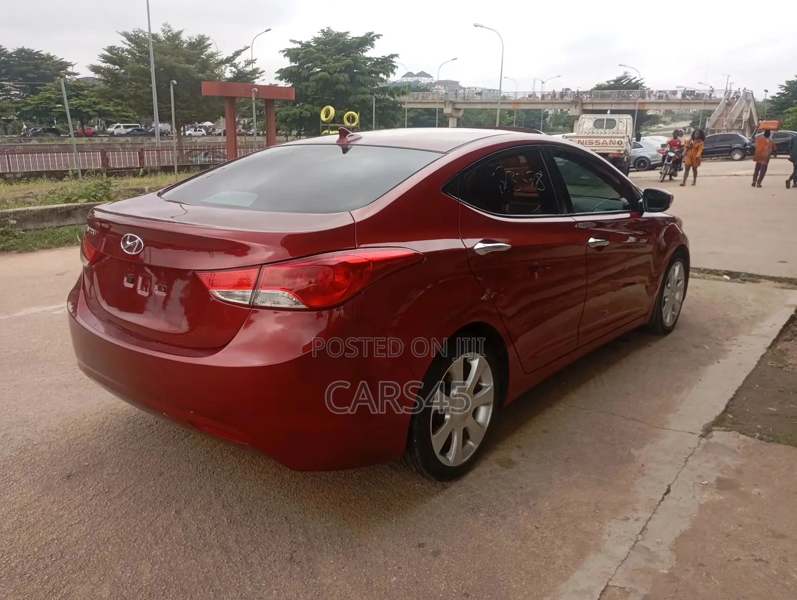 Hyundai Elantra 2012 Red