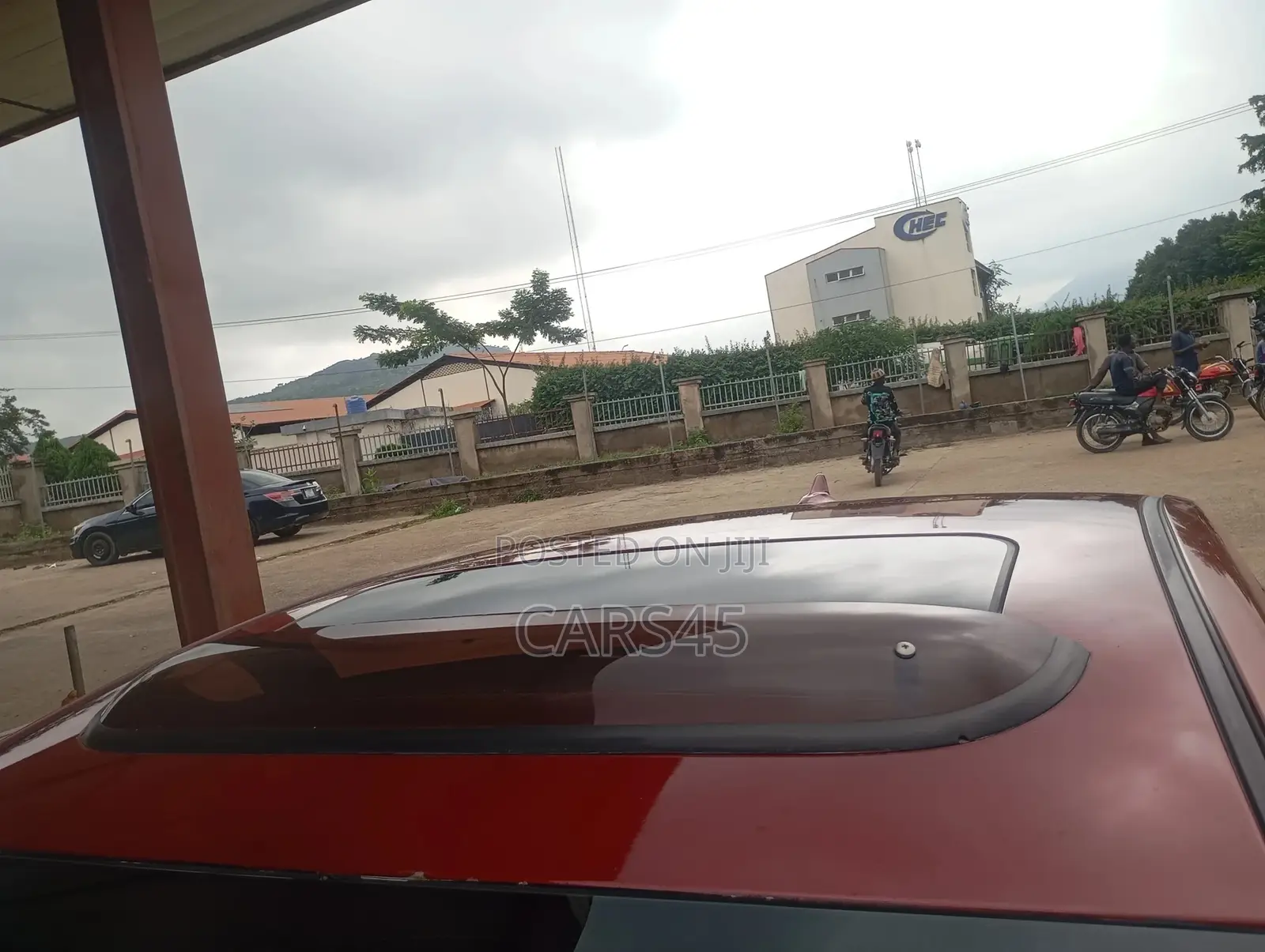 Hyundai Elantra 2012 Red