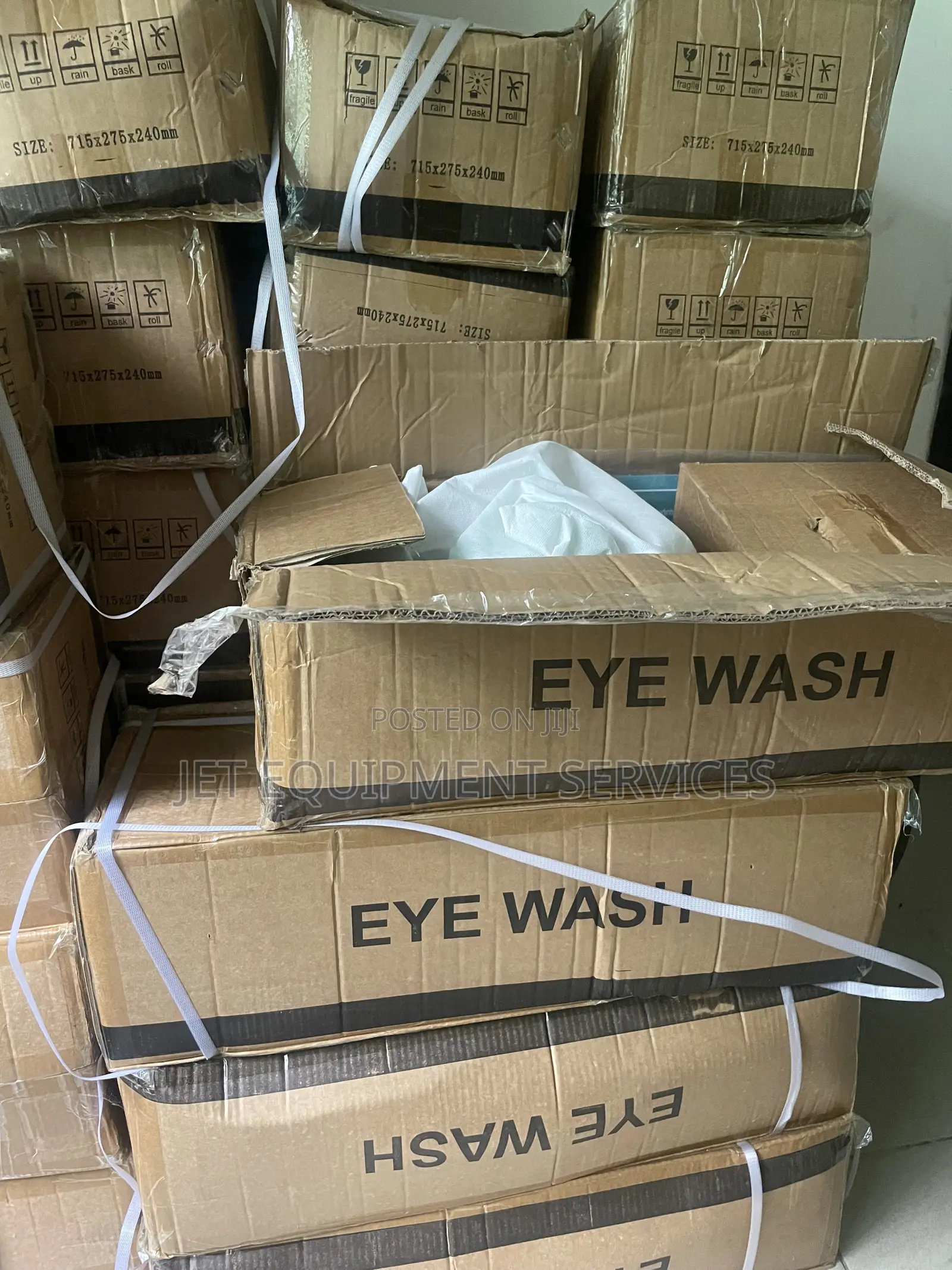 Complete Emergency Eyewash Station