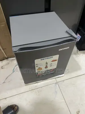 Skyrun 48L Space-Saving Refrigerator