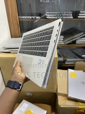 Laptop HP EliteBook 1030 8GB Intel Core i5 SSD 256GB
