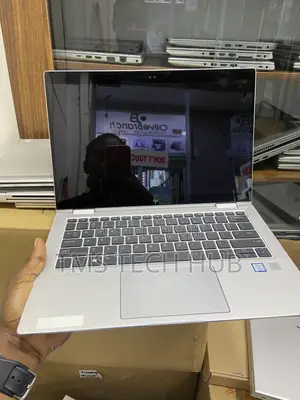 Laptop HP EliteBook 1030 8GB Intel Core i5 SSD 256GB