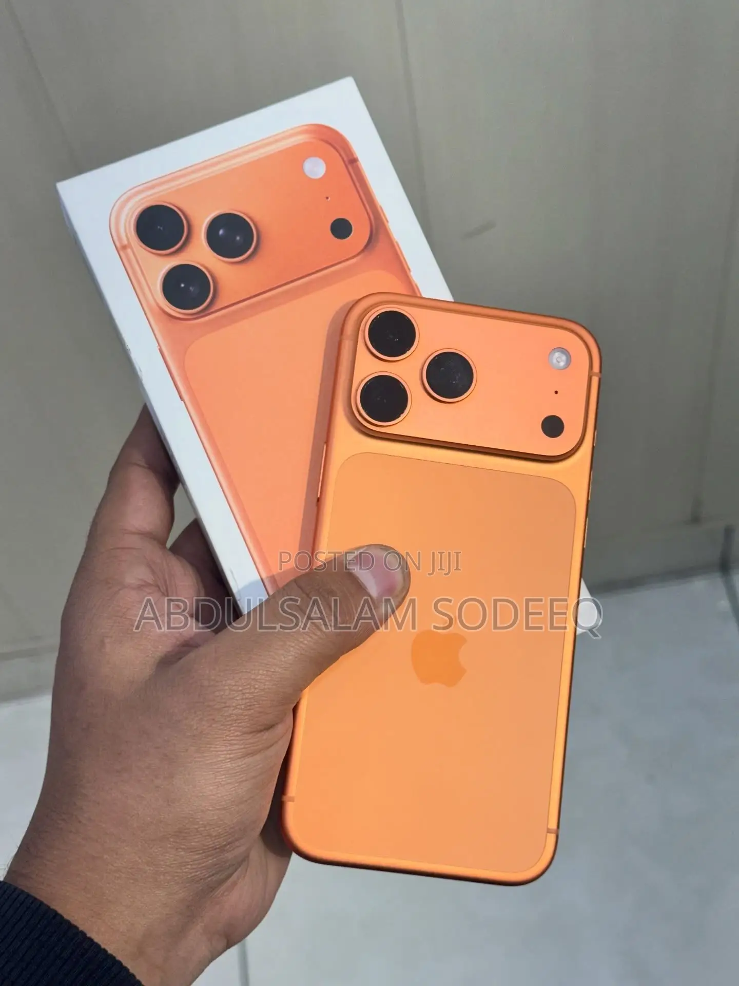 New Apple iPhone 17 Pro Max 256 GB Orange