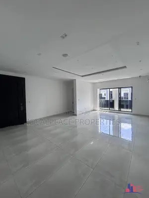 3bdrm Penthouse in Victoria Island for rent