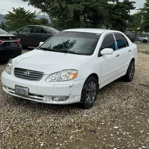 Toyota Corolla 2004 White