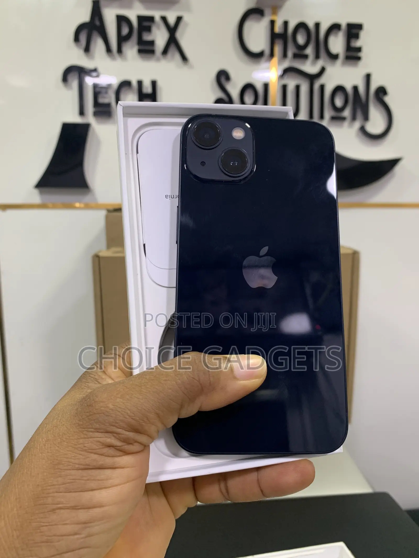 New Apple iPhone 13 128 GB Blue