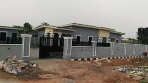 4bdrm Bungalow in Wisdom Properties, Benin City for sale