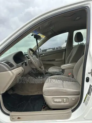 Toyota Camry 2006 White