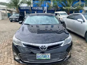 Toyota Avalon XLE 4dr Sedan (3.5L 6cyl 6A) 2015 Black