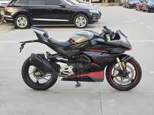 CFMoto 400NK 2023