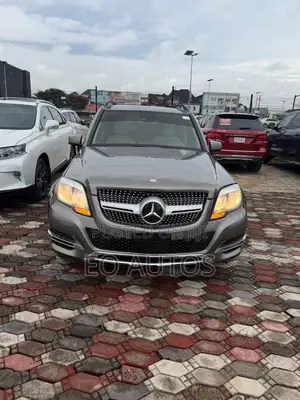 Mercedes-Benz GLK-Class 2015 Brown
