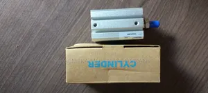Pneumatic Cylinder SDA25-35BS