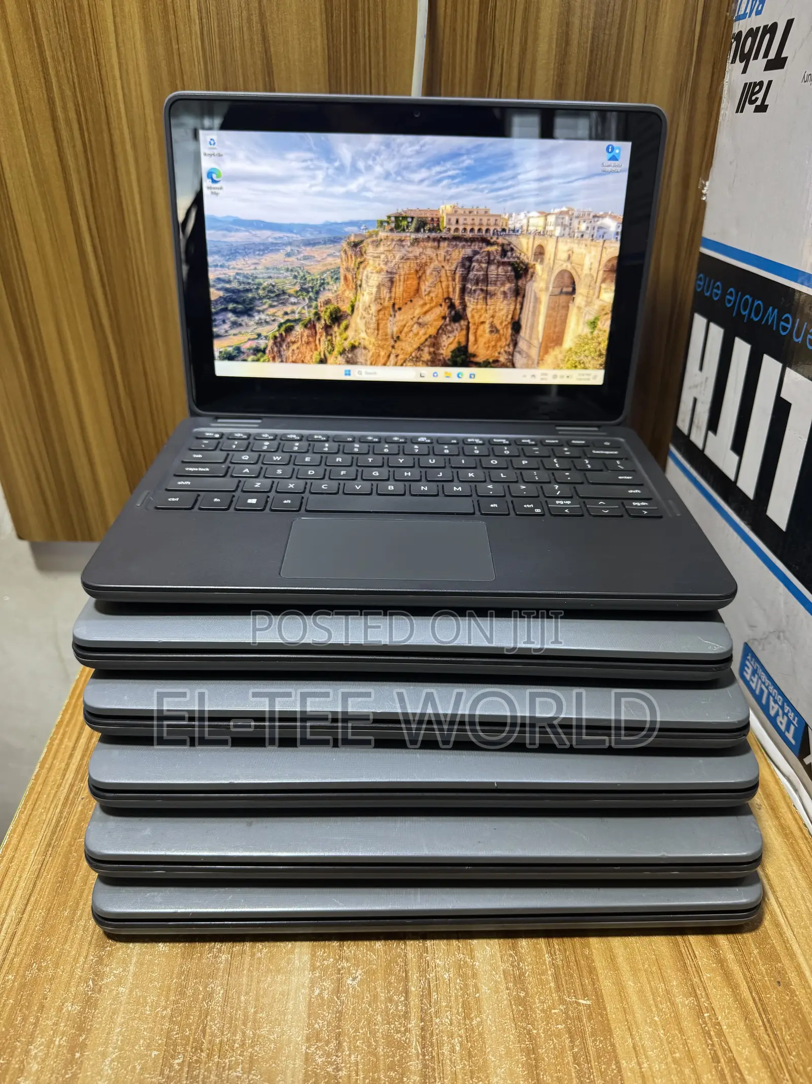 Laptop Dell Latitude 3120 8GB Intel SSD 256GB