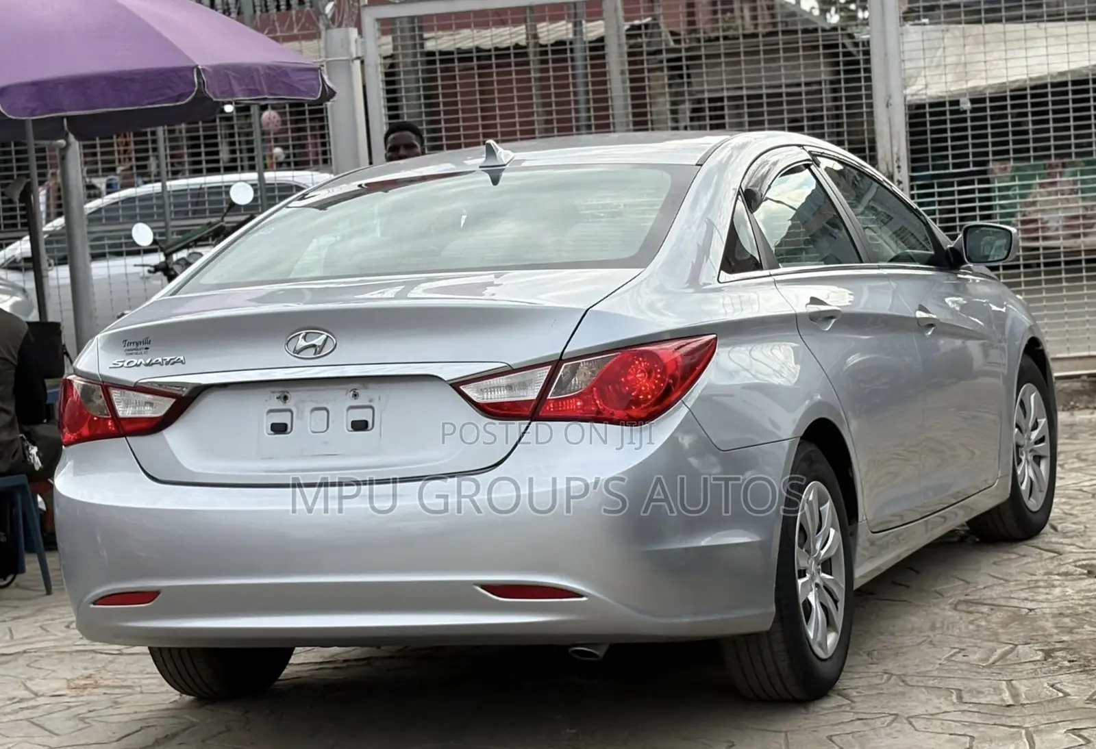 Hyundai Sonata 2011 Silver