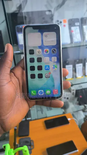 Apple iPhone 11 128 GB White