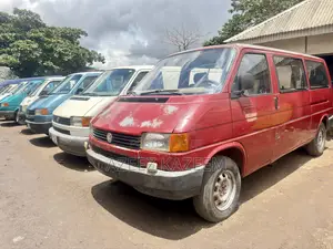 Volkswagen Transporter 2005 Red