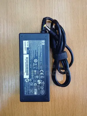 HP 65W 19.5V 3.33A Small Tip Laptop Power Adapter
