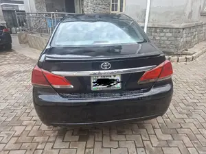 Toyota Avalon Limited Sedan FWD (3.5L 6cyl 6A) 2012 Black
