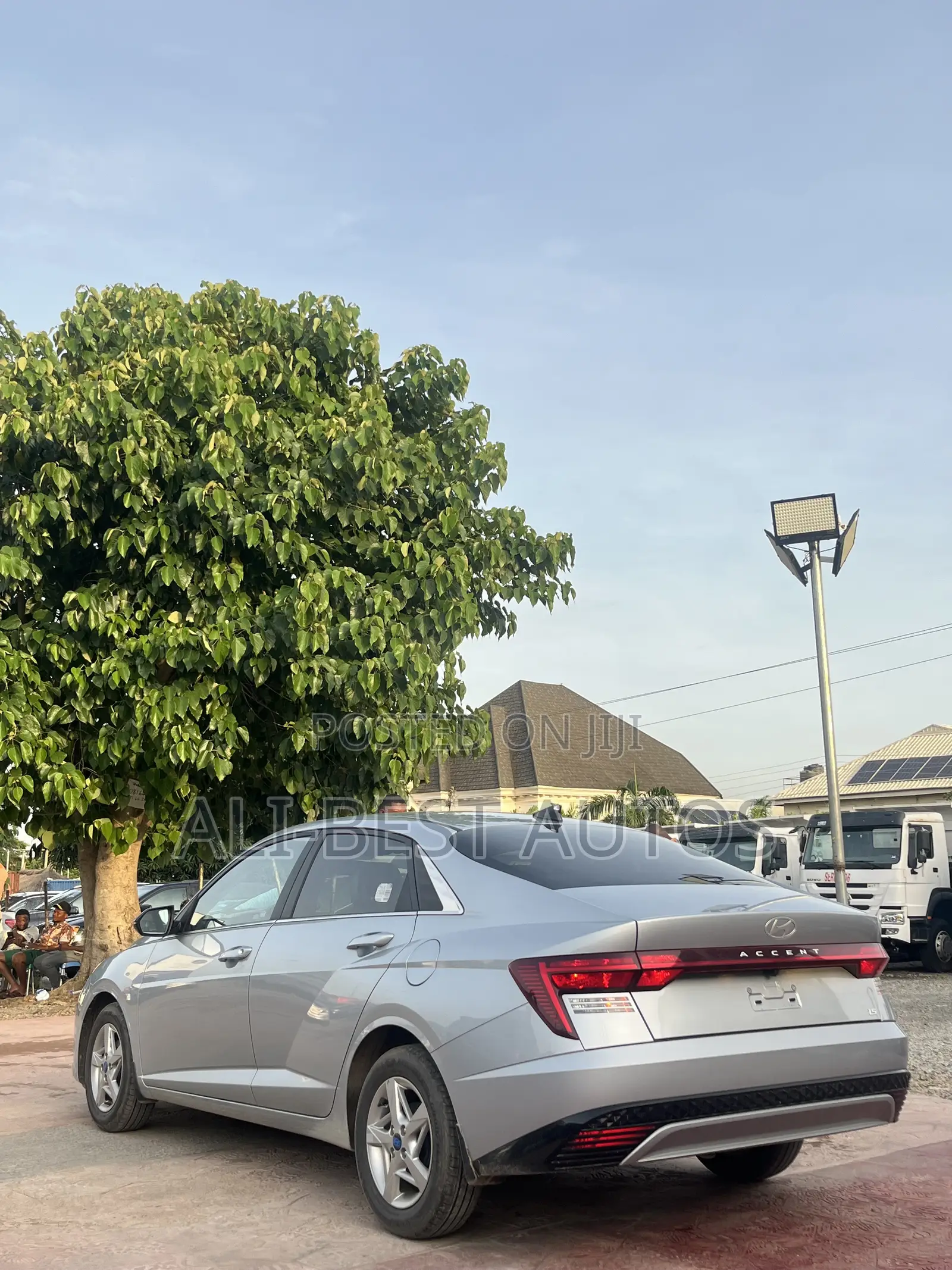 Hyundai Accent 2022 Silver