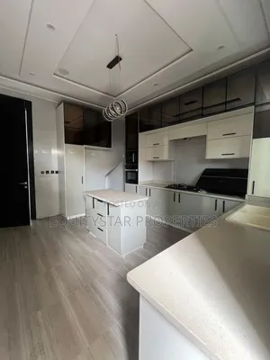 Furnished 5bdrm Duplex in Victoria Island Extension for sale